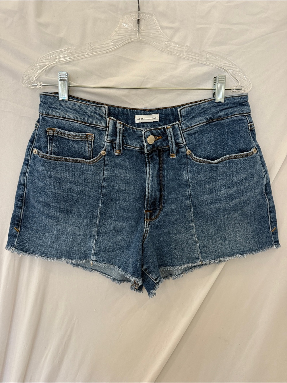 Good American jean shorts sz 6/ 28